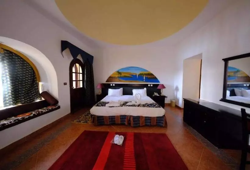 בית מלון כפרי Seti Abu Simbel Lake Resort