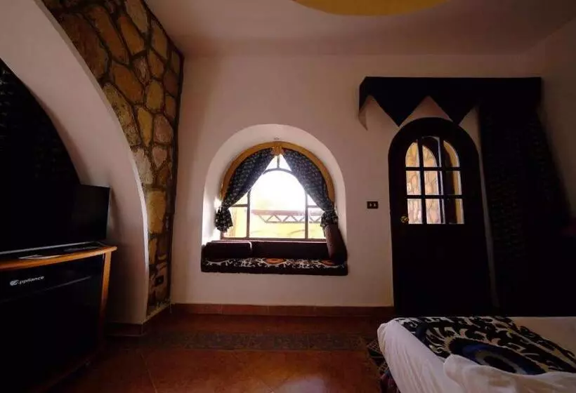 בית מלון כפרי Seti Abu Simbel Lake Resort