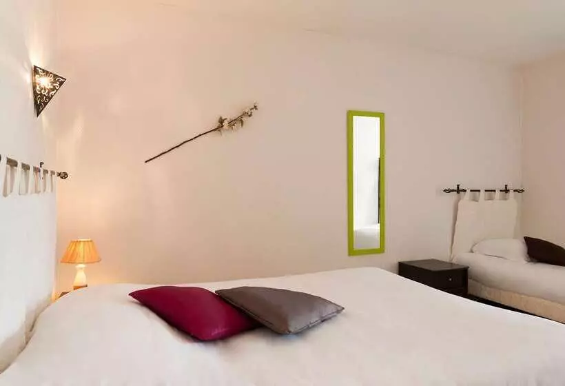 ホテル The Originals City, Hôtel Le Cheval Rouge, Tours Ouest