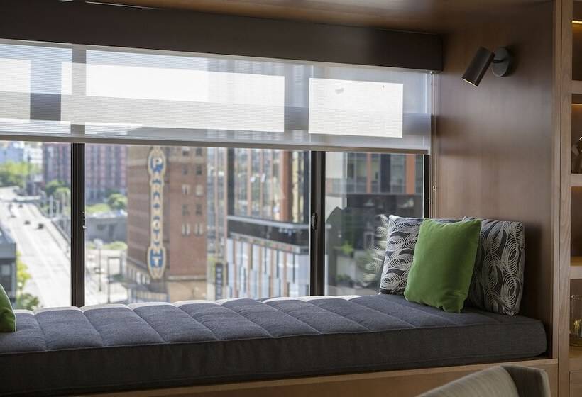 فندق The Paramount