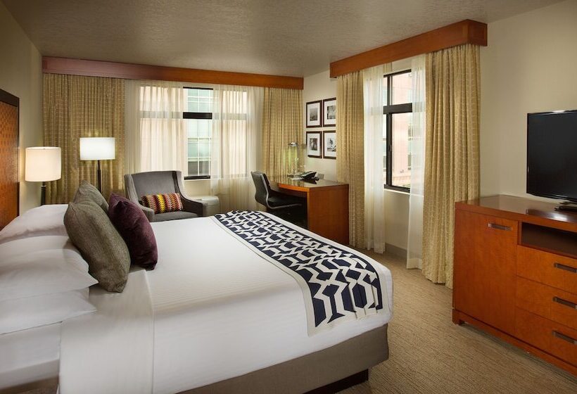 فندق The Paramount