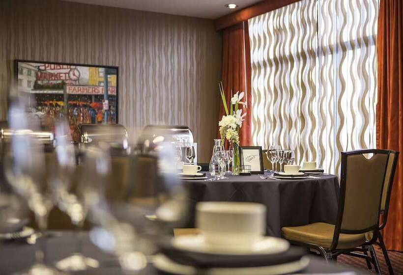 فندق The Paramount