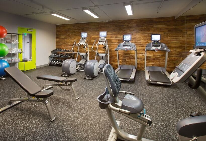 فندق The Paramount