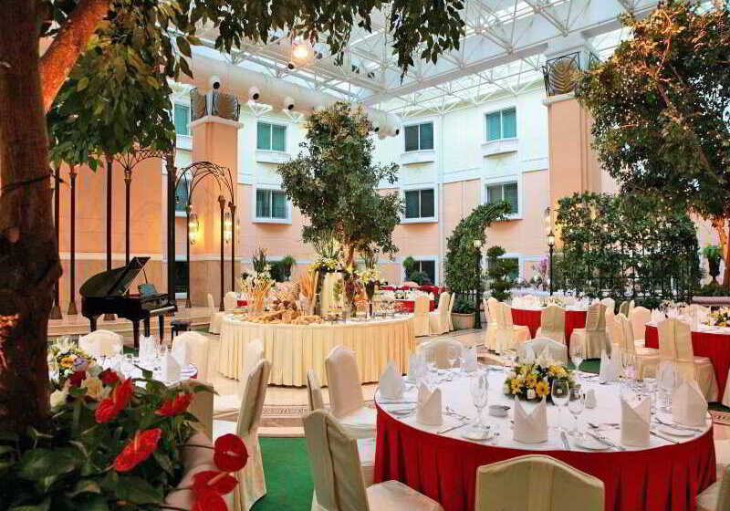 בית מלון כפרי The Presidential  Beijing