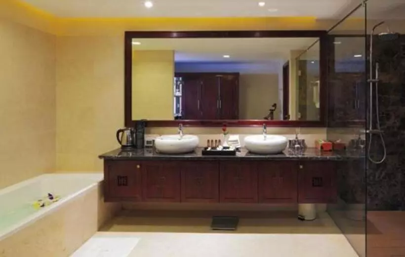 Hotel Victoria Phan Thiet Beach Resort & Spa