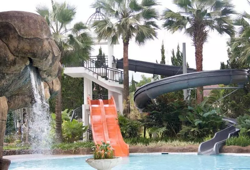 فندق Yasmin  Puncak