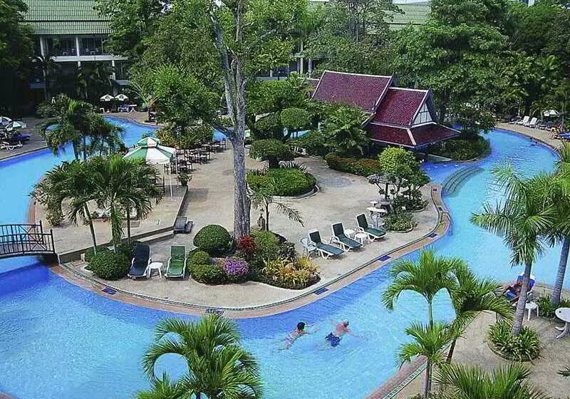 The Green Park Resort