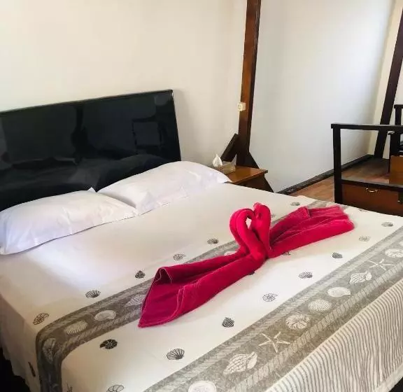 ユースホステル Padangbai Beach Inn