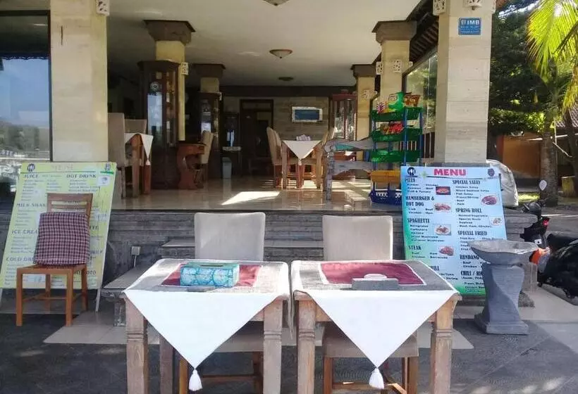 ユースホステル Padangbai Beach Inn