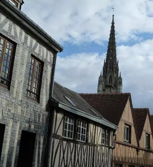 Aamiaismajoitus (B&B) Une Chambre Dans L'atelier De R