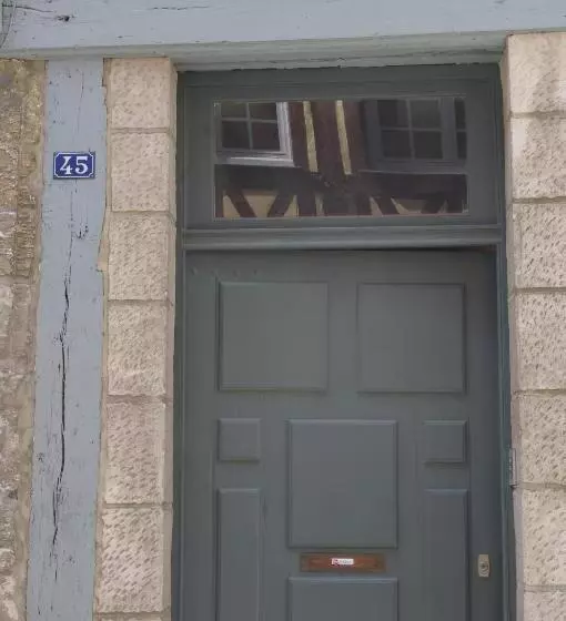 Aamiaismajoitus (B&B) Une Chambre Dans L'atelier De R