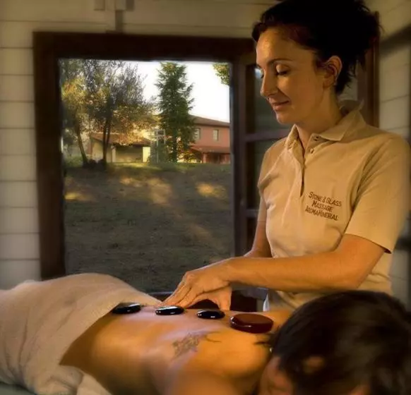 ホテル Agriturismo Podere Luisa