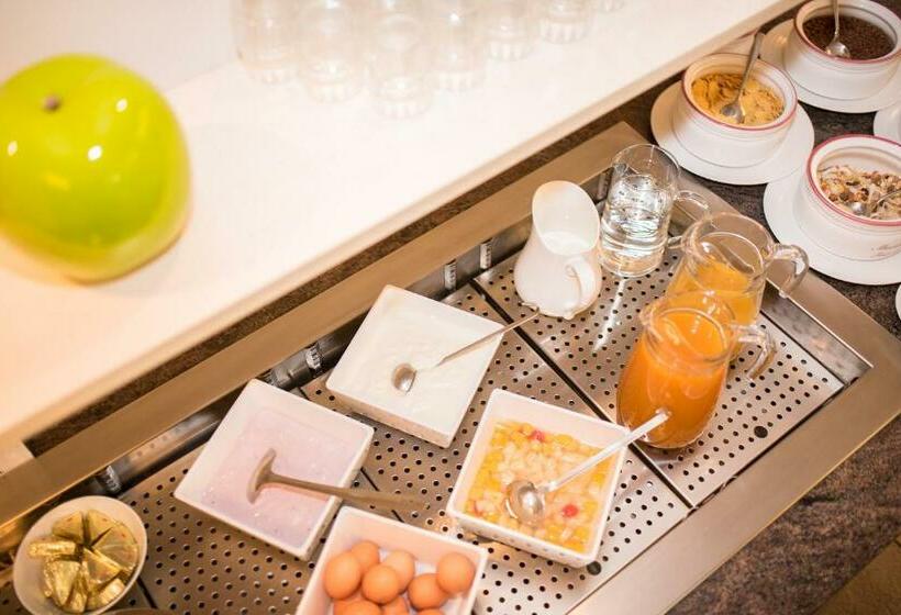 Garni Hotel Peterlinhof