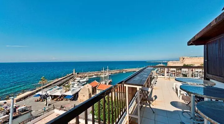 هتل Kyrenia British Harbour