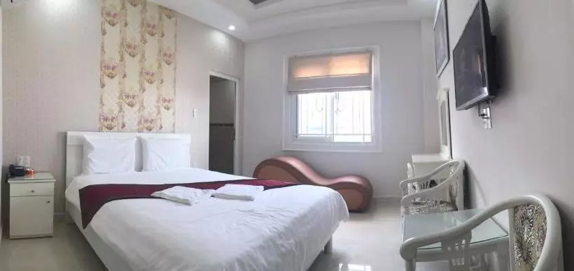 هتل Minh Ngoc