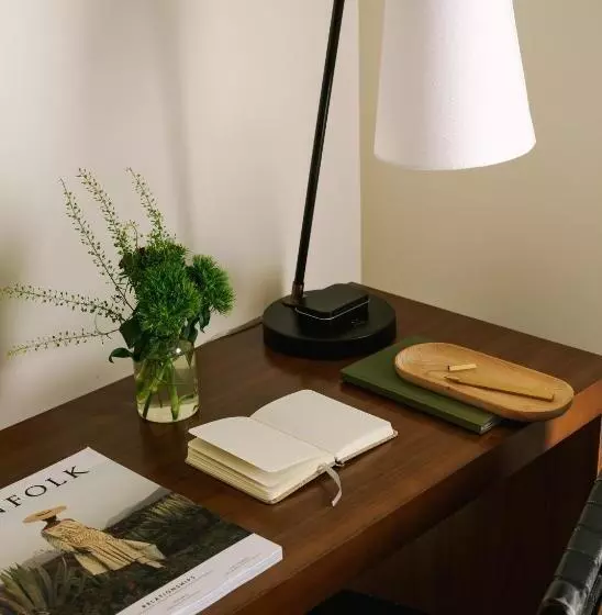 Found Hotel, Santa Monica