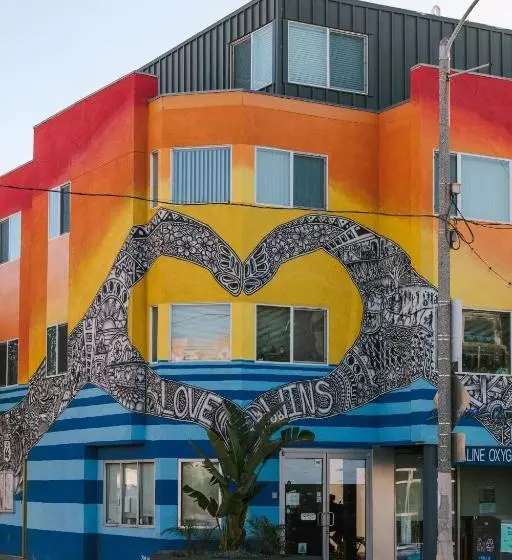 Found Hotel, Santa Monica