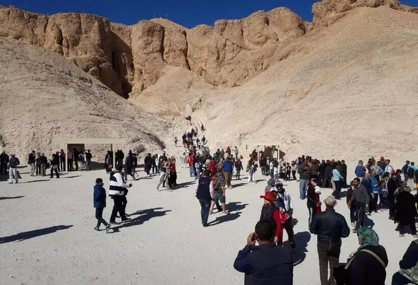 هتل Sunflower Guest House Luxor West Bank