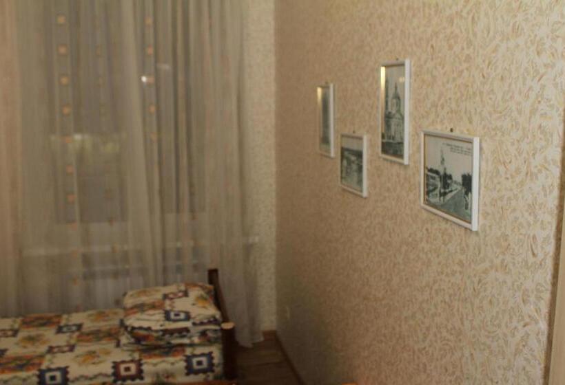 Old Tiraspol Hostel
