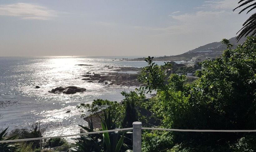 ペンション Beta Beach Guest House