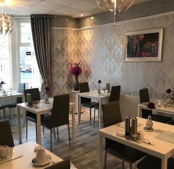 ペンション Sorrento House