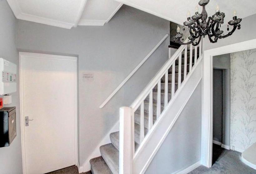 بنسيون Wessex House