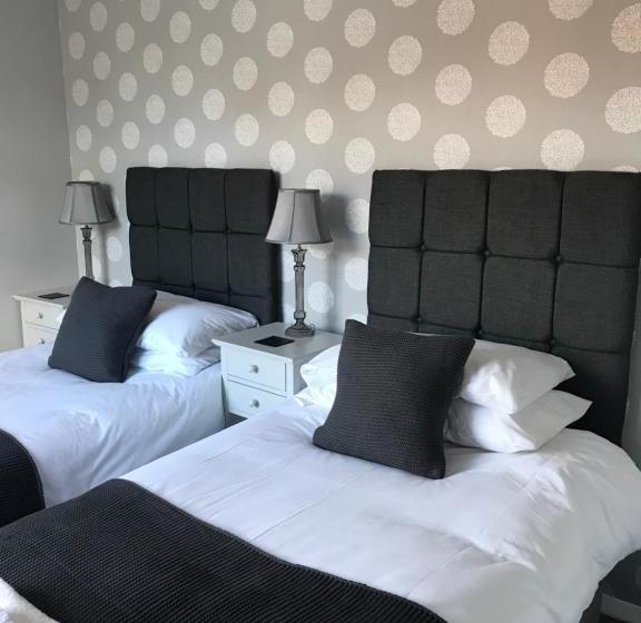 بنسيون Wessex House