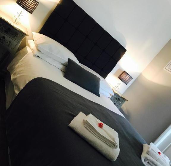 بنسيون Wessex House