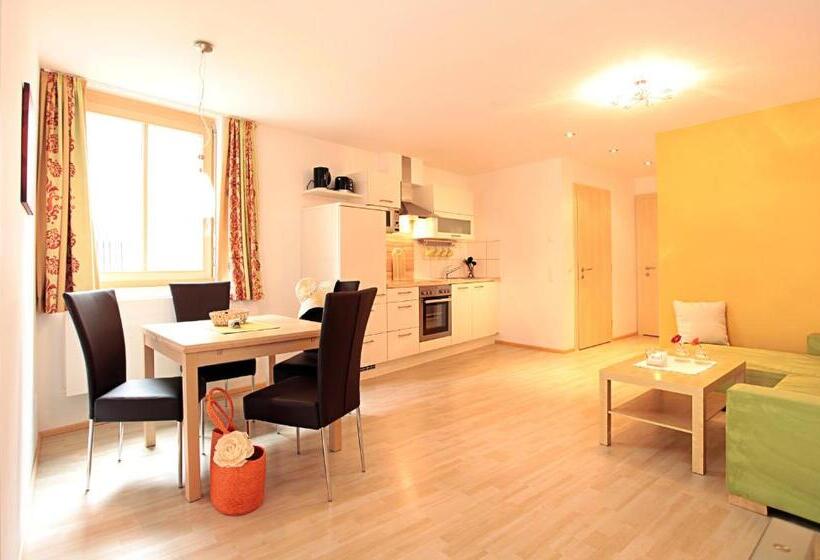 پانسیون Bergkristall