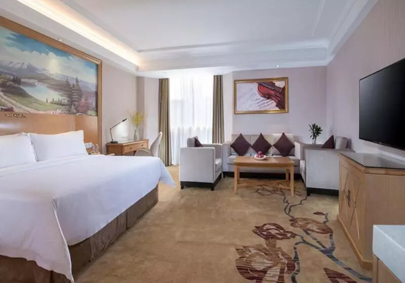 Vienna Hotel Longchuan