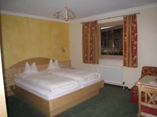 Aamiaismajoitus (B&B) Haus Tirol