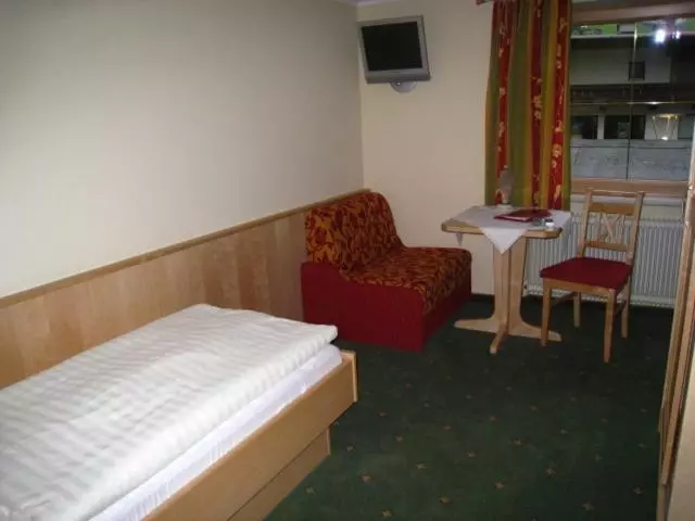 Aamiaismajoitus (B&B) Haus Tirol
