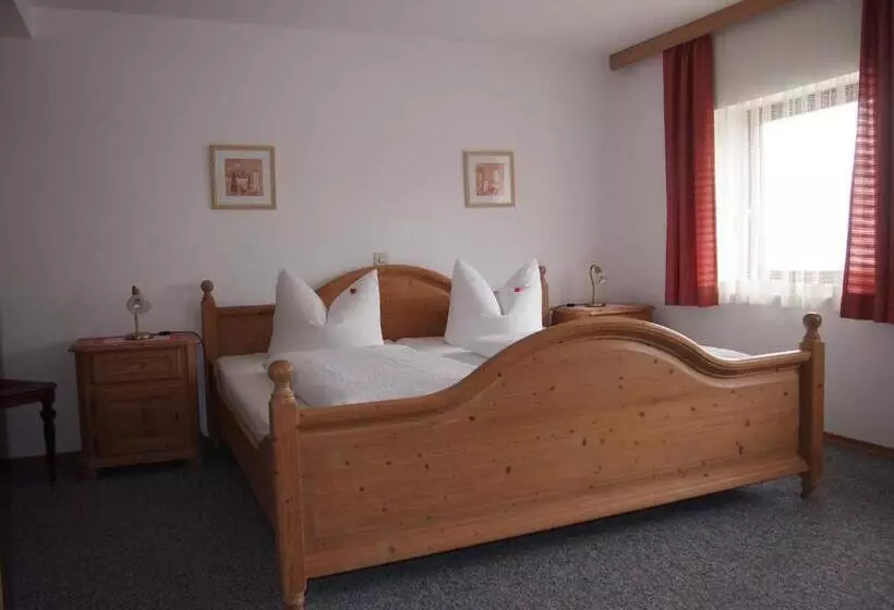 Hotelli Pension Wagnerhof