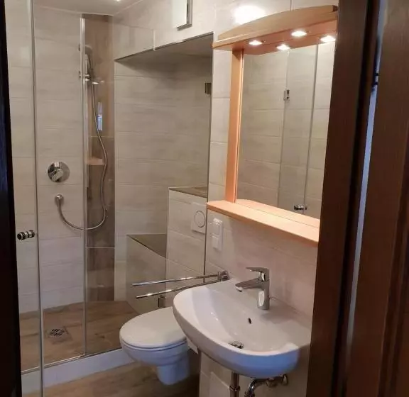 Hotelli Pension Wagnerhof