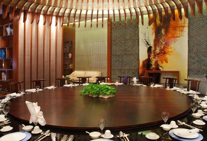 Otel Huidong Regal Palace Resort