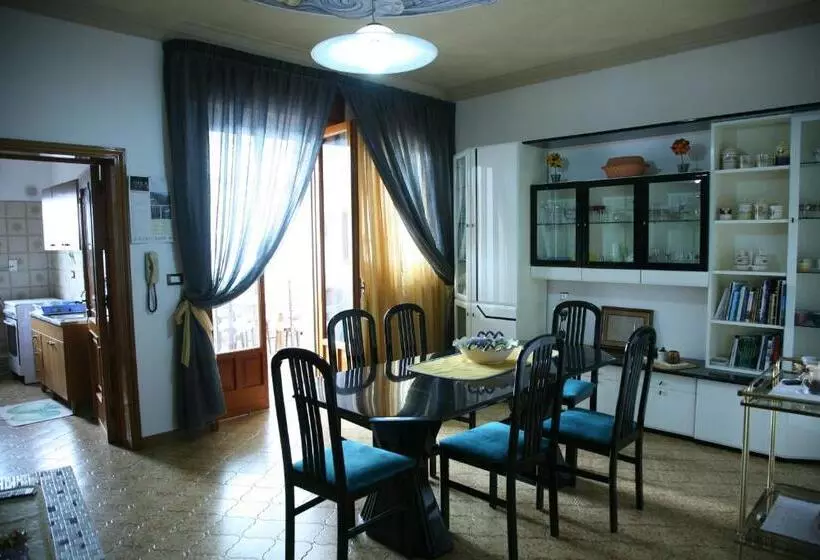 Aamiaismajoitus (B&B) Calì Nitta