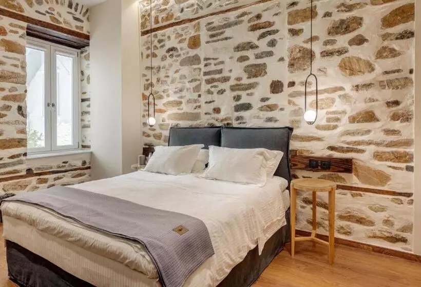 هتل 1844 Suites Syros