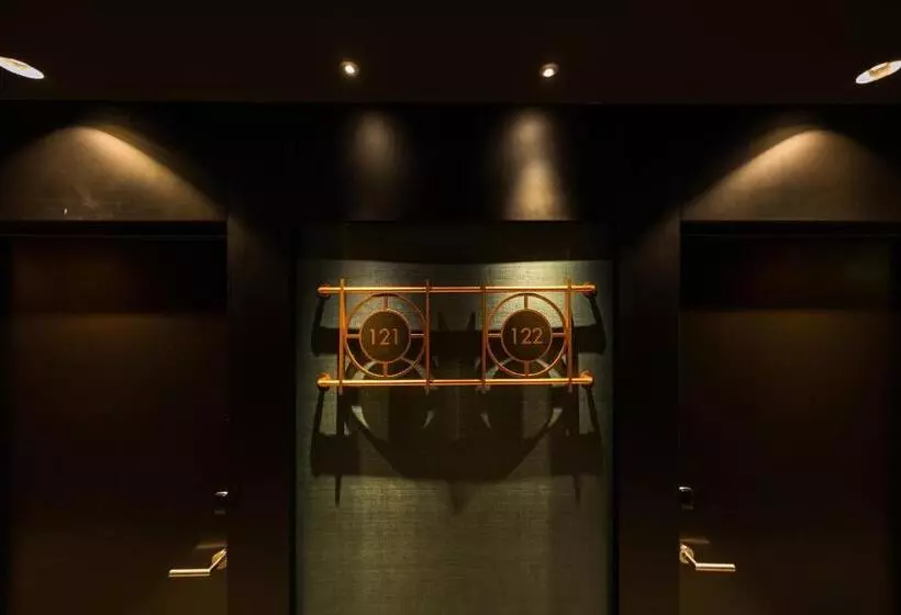 ホテル Catalonia Donosti