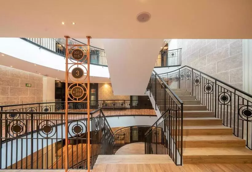 ホテル Catalonia Donosti