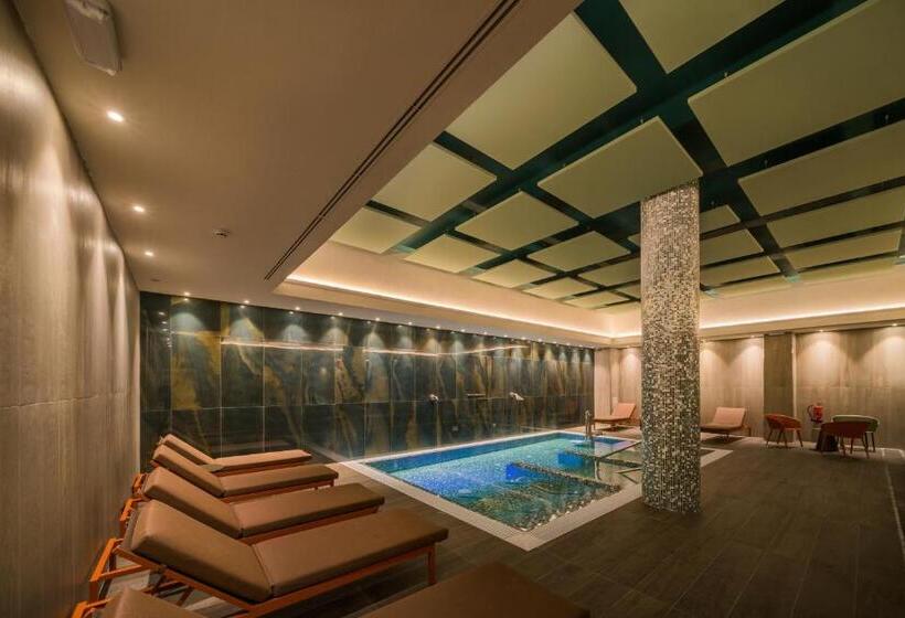 هتل Catalonia Donosti