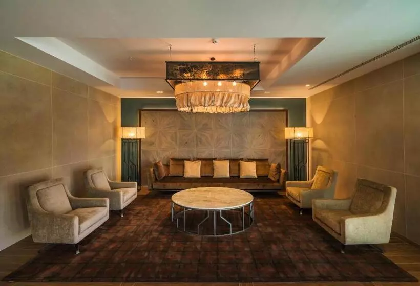 ホテル Catalonia Donosti