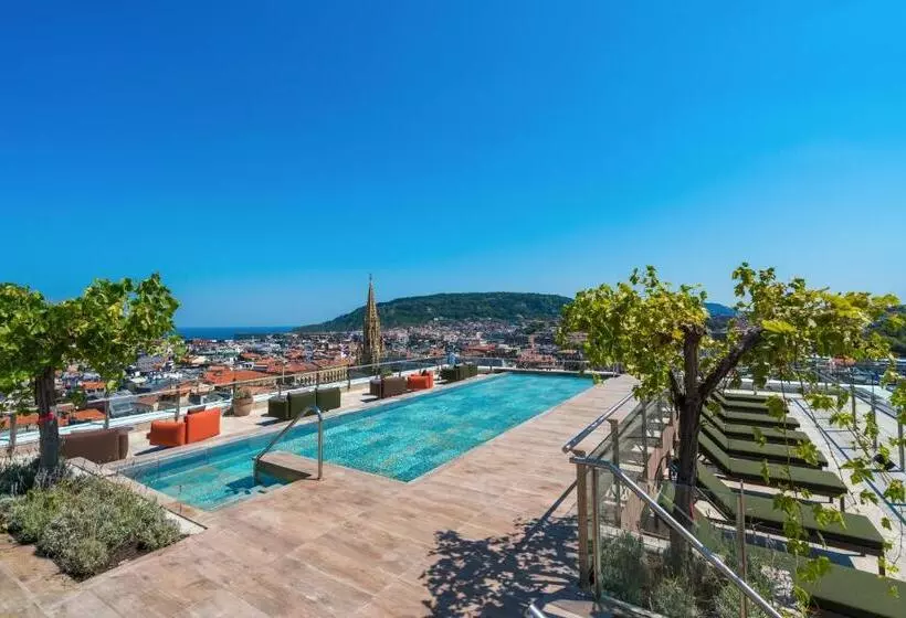 ホテル Catalonia Donosti