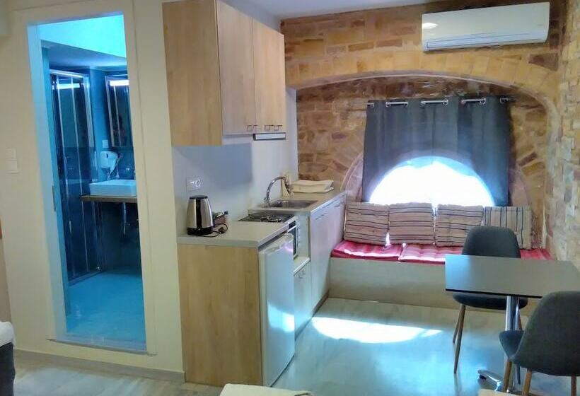 호텔 Chios City Inn