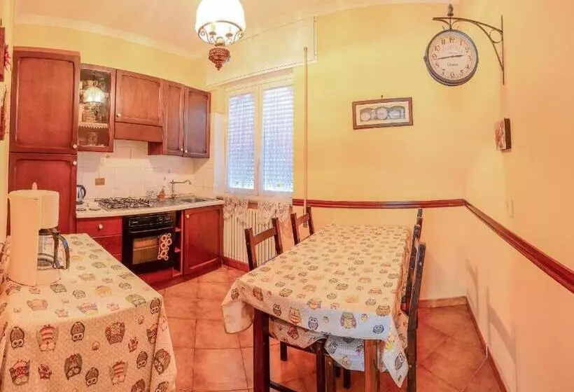 Hotelli Hillary House