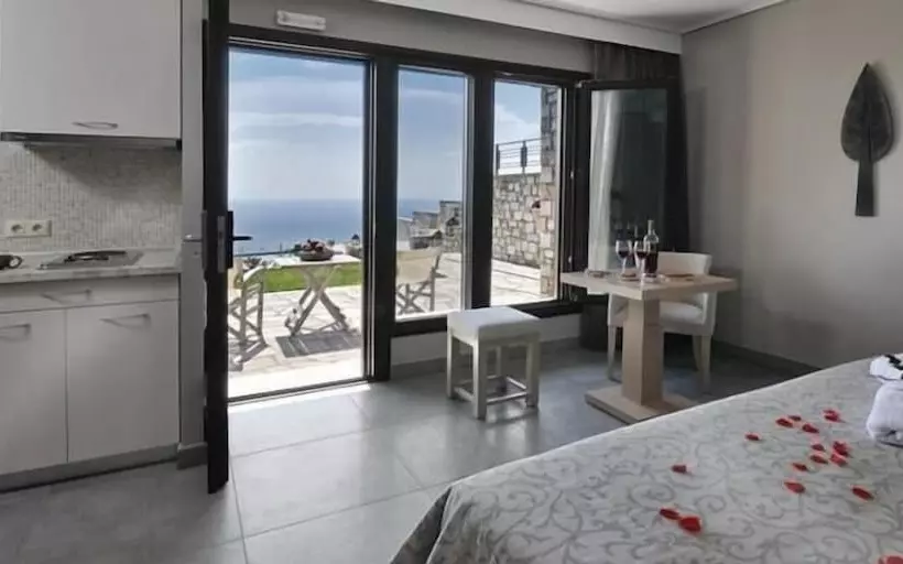 Hotelli Karavia Lux Inn