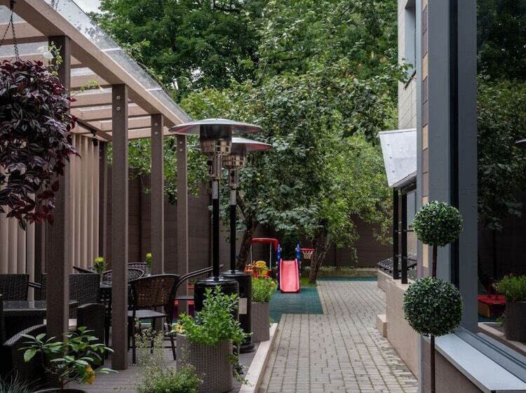 בית מלון כפרי Lesnoy Country House