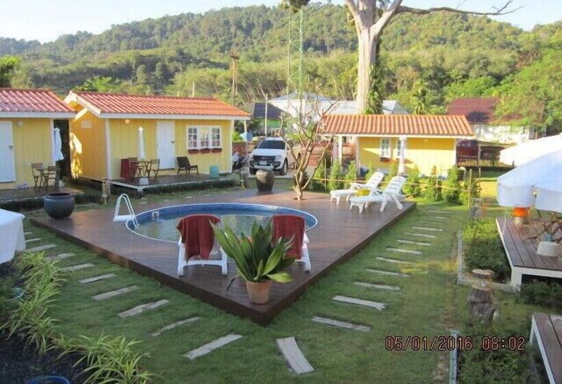 בית מלון כפרי Mellow Yellow On Lanta