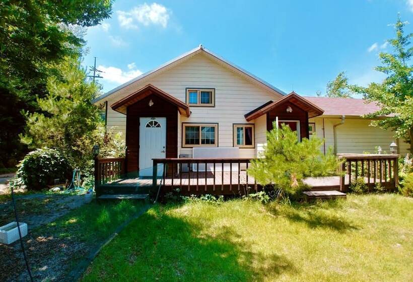 ホテル Nadeuri Pension