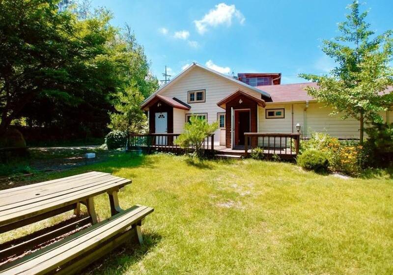 ホテル Nadeuri Pension