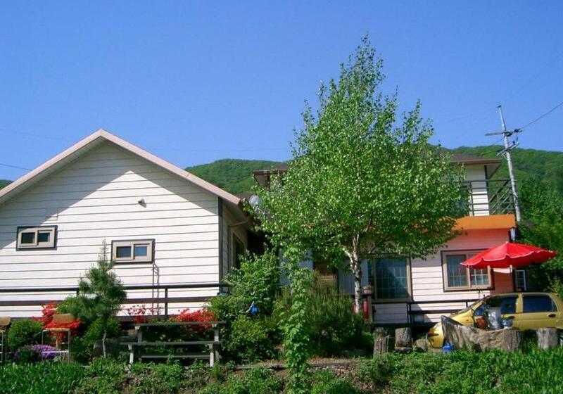 ホテル Nadeuri Pension